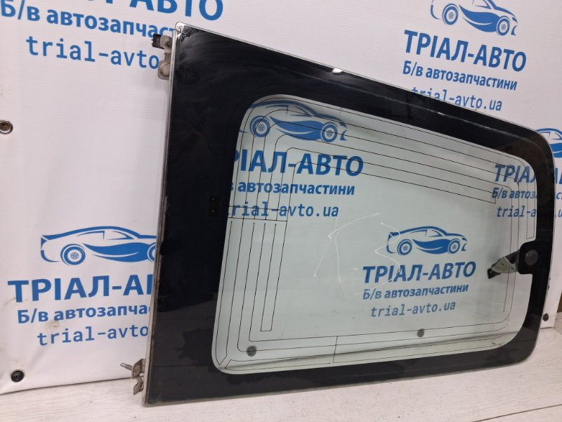 Стекло в кузов заднее левое Mitsubishi Pajero Wagon 3 3.2 ДИЗЕЛЬ 4M41 1999 (б/у) Киев - изображение 2