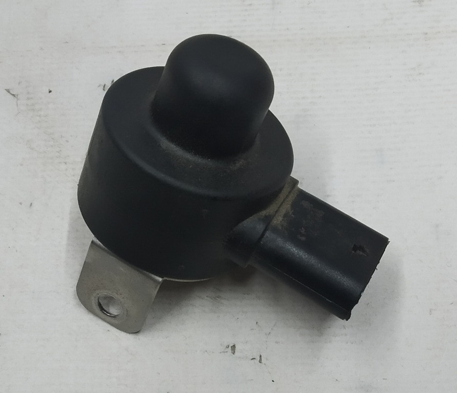 Регулятор положения (магнитного типа) иглы клапана теплообменника/чиллера Tesla model 3 1133855-00-B Київ - зображення 1