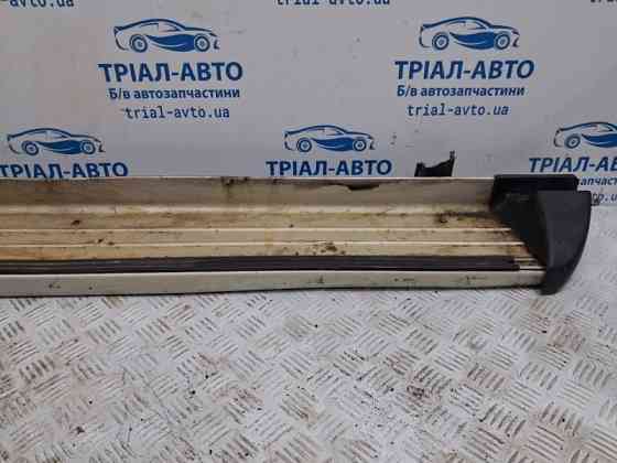 Подножка Mitsubishi L200 KB 2.5 DIESEL 4D56 2006 лев. (б/у) Киев