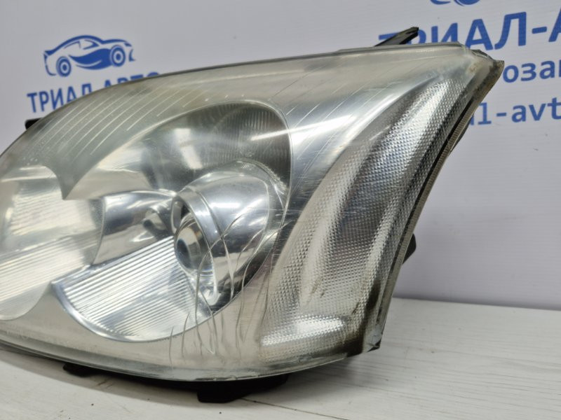 Фара левая галоген Toyota Avensis T25 1.8 БЕНЗИН 1ZZFE 2002 (б/у) Київ - зображення 3