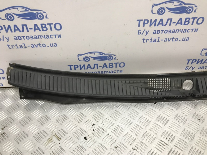 Дефлектор дворников Mitsubishi Pajero Wagon 1999-2006 MR416416 (Арт. 45314) Киев - изображение 2