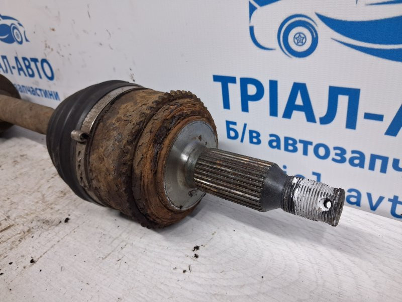 Привод передний правый АКПП Mitsubishi Pajero Wagon 3 3.2 ДИЗЕЛЬ 4M41 1999 (б/у) Київ - зображення 2