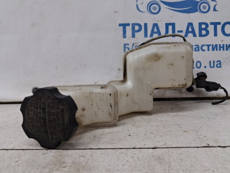 Бачок главного тормозного цилиндра Hyundai Santa fe DM 2.2 DIESEL D4HB 2012 (б/у) Київ - зображення 2