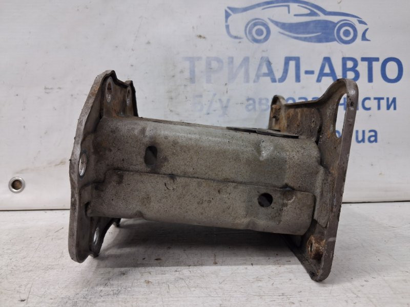 Кронштейн усилителя переднего бампера Kia Ceed ED 1.6 DIESEL D4FB 2006 прав. (б/у) Київ - зображення 4