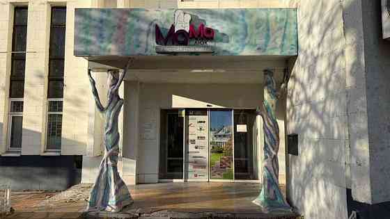 ФАСАД, Магазин / розважальний центр 1800м2, вул. Кирилівська Київ