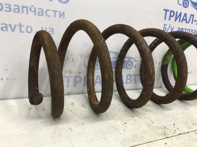 Пружина задняя Toyota Prado J120 3.0 DIESEL 1KDFTV 2002 (б/у) Київ - зображення 3