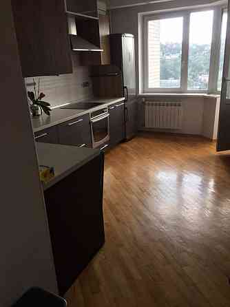 продажа 3-к квартира Киев, Голосеевский, 210000 $ Киев