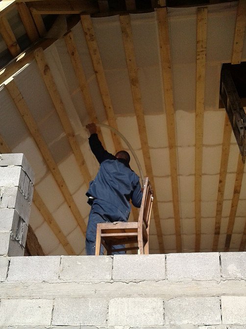 Утеплення стін будинків піноізолом. Рідкий пінопласт Житомир - зображення 2