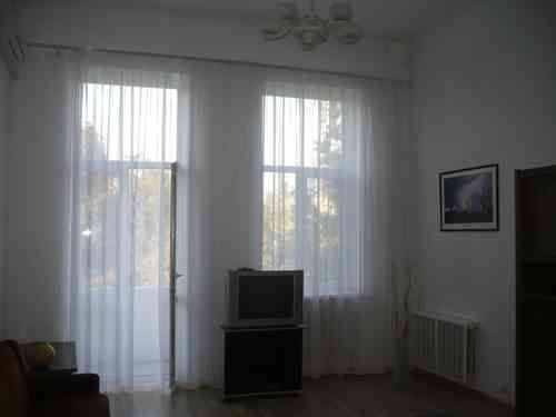 ОРЕНДА 1 к квартира метро Золоті Ворота, вул. Стрітинська 4/13 код.1168316 Київ