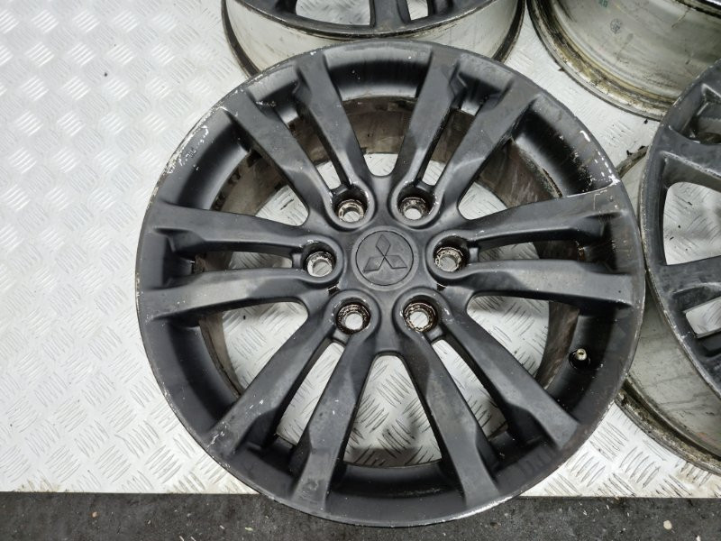 Диски титан комплект R18 Mitsubishi Pajero Wagon 3 3.2 ДИЗЕЛЬ 4M41 1999 (б/у) Киев - изображение 4