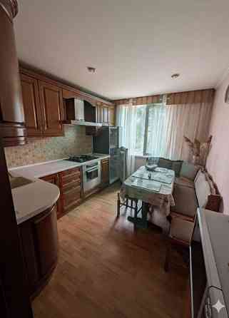 Здам. 4-к.кв. 4/9, ж/м Покровський (Комунар) Днепр