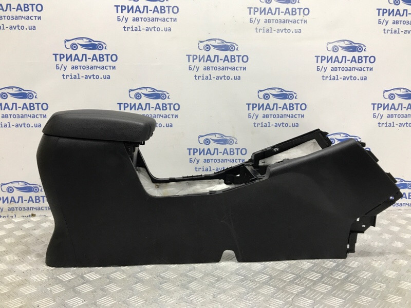 Подлокотник Kia Sportage SL 1.7 DIESEL D4FD 2010 (б/у) Київ - зображення 1