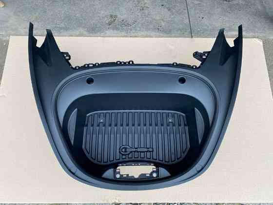 Корито переднього багажника на Tesla M3 Restyling Київ