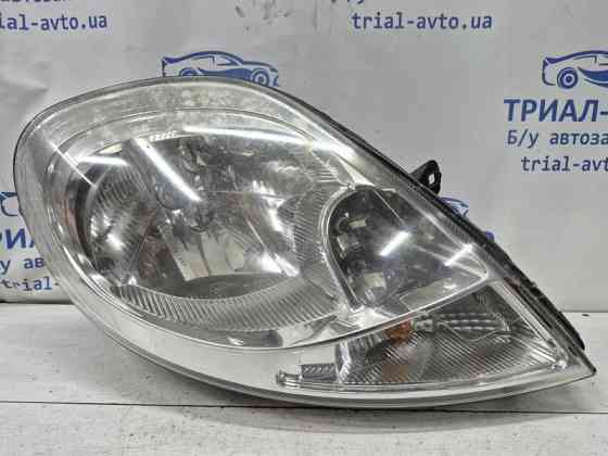 Фара правая Renault Trafic 2001-2014 8200701366 (Арт. 80805) Киев