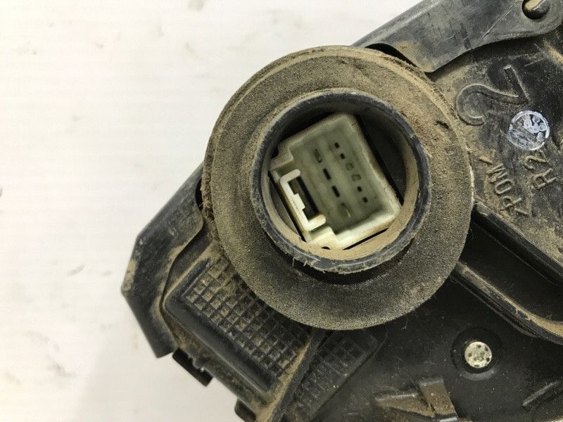 Замок двери передний правый Toyota RAV 4 A30 2.0 БЕНЗИН 1AZFE 2005 (б/у) Киев - изображение 4