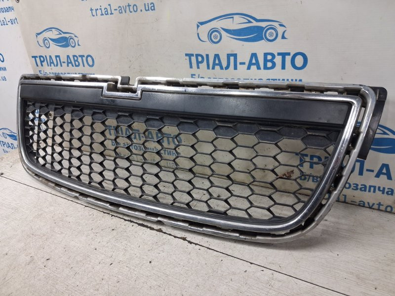 Решетка бампера центральная Chevrolet Captiva 2006-2018 20969207 (Арт. 86419) Киев - изображение 2