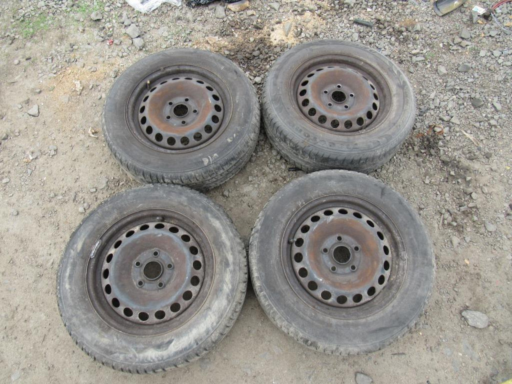 Диск с шиной 195/65 R15 Volkswagen Golf 5 2003-2008 Ковель - зображення 1