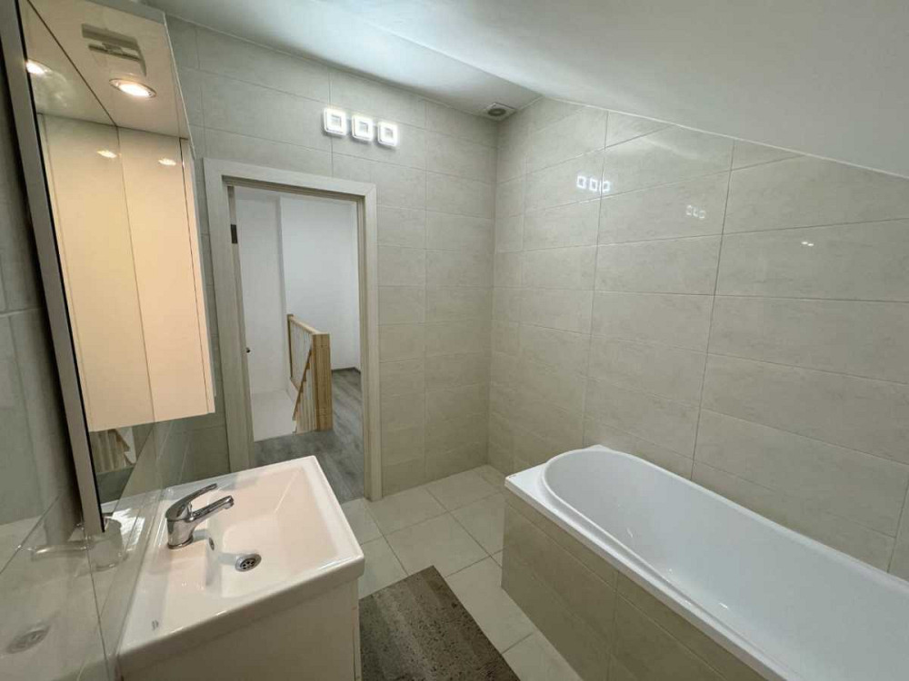 продажа 4-к коттедж Ровно, 135000 $ Ровно - изображение 8