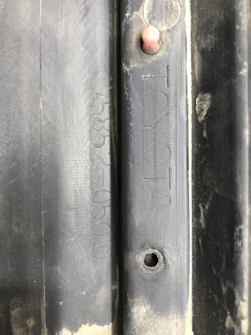 Накладка порога внешняя левая Toyota Avensis T25 2.0 DIESEL 1CDFTV 2002 (б/у) Киев - изображение 9