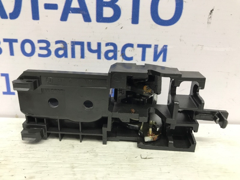 Ручка двери внутренняя левая Toyota Avensis T25 1.8 БЕНЗИН 1ZZFE 2002 (б/у) Київ - зображення 3