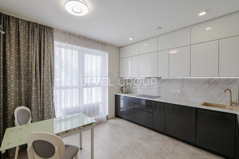 долгосрочная аренда 1-к квартира Киев, Дарницкий, 20000 грн./мес. Киев - изображение 1