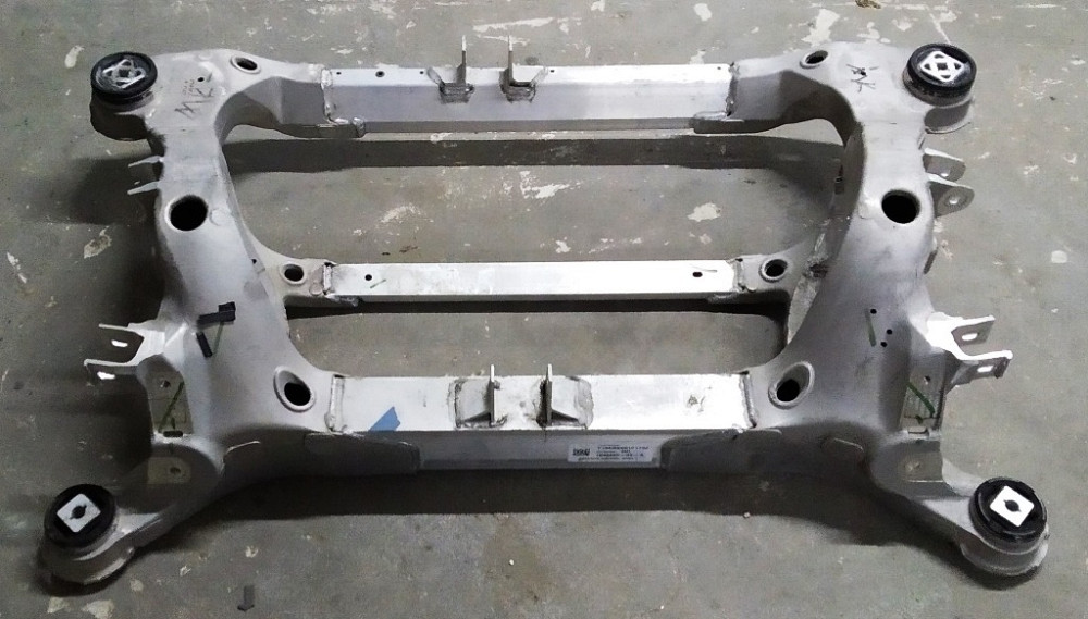 Подрамник задний (с повреждением) Tesla model X 6007012-00-L Киев - изображение 1