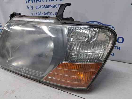 Фара левая галоген Mitsubishi Pajero Wagon 3 3.2 ДИЗЕЛЬ 4M41 1999 (б/у) Київ