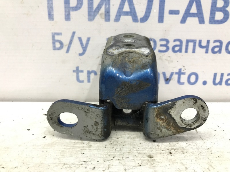 Петля двери передней правой Kia Sportage SL 1.7 DIESEL D4FD 2010 (б/у) Киев - изображение 2