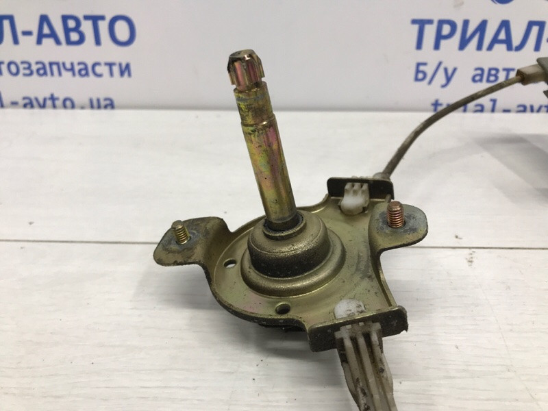 Стеклоподъемник задний левый (ручной) Chevrolet Lacetti J200 1.8 БЕНЗИН 2004 (б/у) Киев - изображение 3