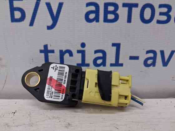 Датчик удара (AIRBAG) Mitsubishi Outlander 2007-2012 8651A001 (Арт. 74639) Київ