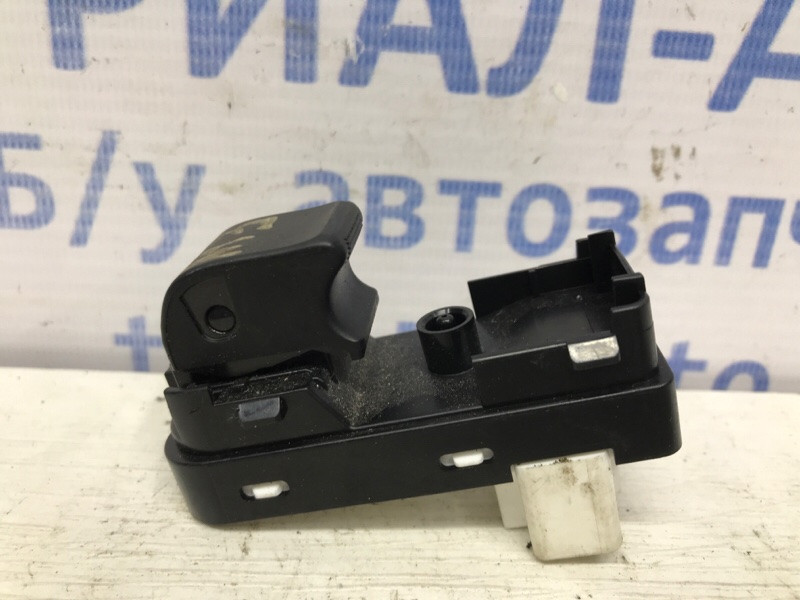 Кнопка стеклоподъемника Mazda 3 2013-2019 KD3566370 (Арт. 51769) Киев - изображение 2