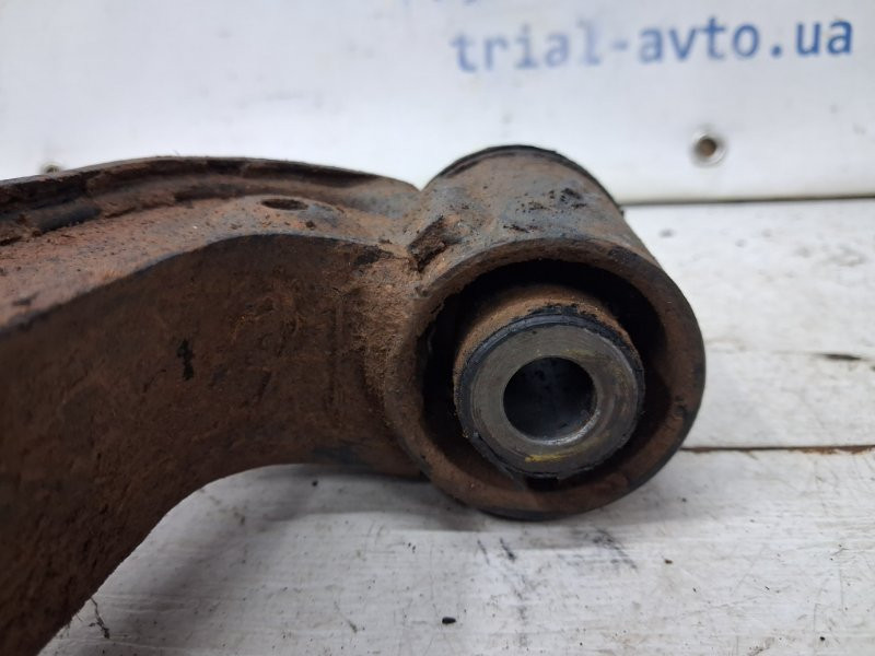 Рычаг передний нижний правый Nissan Navara D40 2.5 DIESEL YD25DDTI 2004 (б/у) Киев - изображение 3