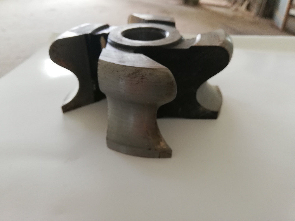 фреза перило 140*60*32 Рівне - зображення 1