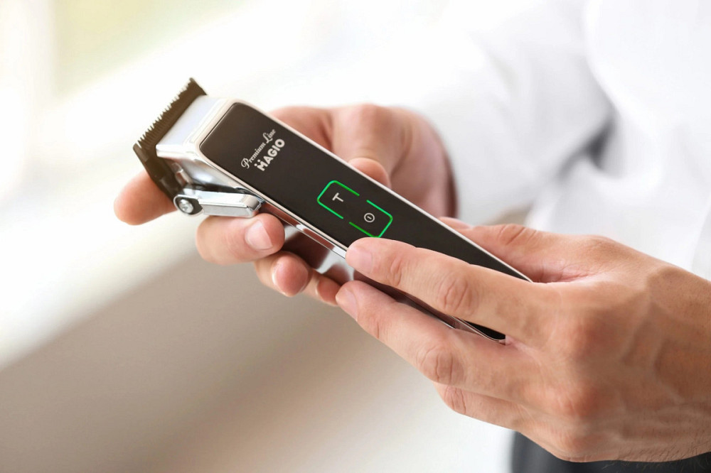 Машинка для стрижки волос Magio MG-585 5 Вт черная Київ - зображення 1