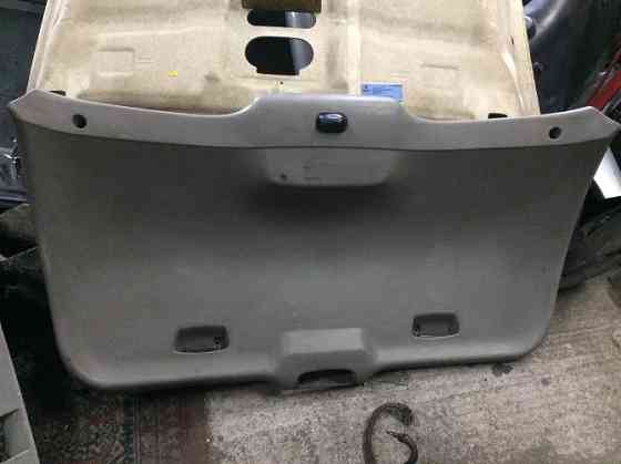 Бу обшивка крышки багажника Renault Scenic 2, 8200084296, 8200248270, 8200248271 Кропивницький