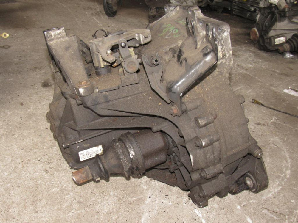 Коробка передач 5 ступ. Ford Focus 1.6 TDCi 2004-2011 (6M5R-7002-YF) Ковель - изображение 3