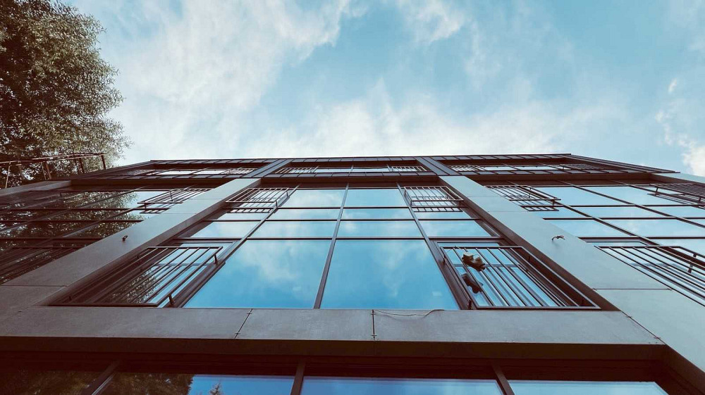 продажа помещения свободного назначения, здания Киев, Голосеевский, 2100000 $ Київ - зображення 1