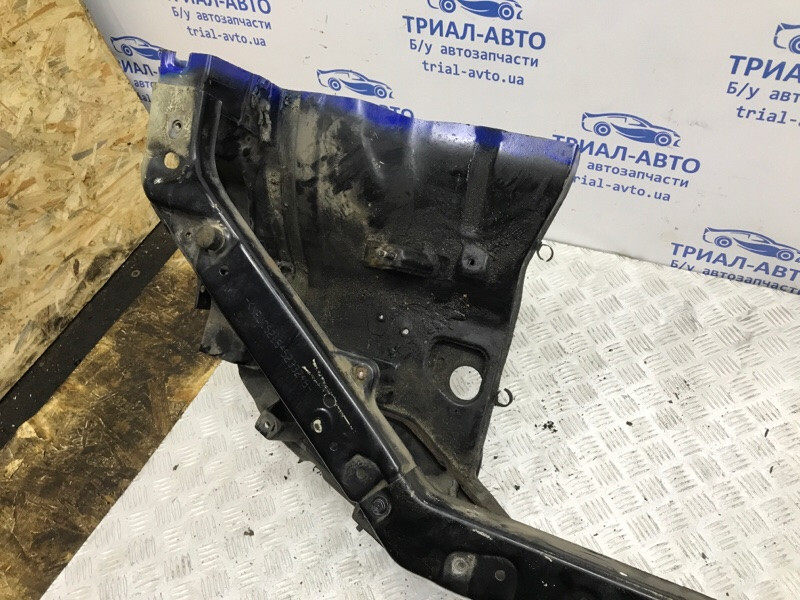 Панель передняя Kia Sorento BL 2.5 DIESEL D4CB 2002 (б/у) Київ - зображення 8