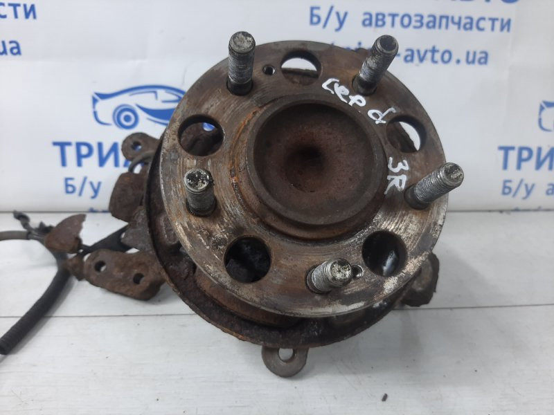 Цапфа задняя правая со ступицей Kia Ceed ED 1.4 БЕНЗИН G4FA 2006 (б/у) Київ - зображення 1