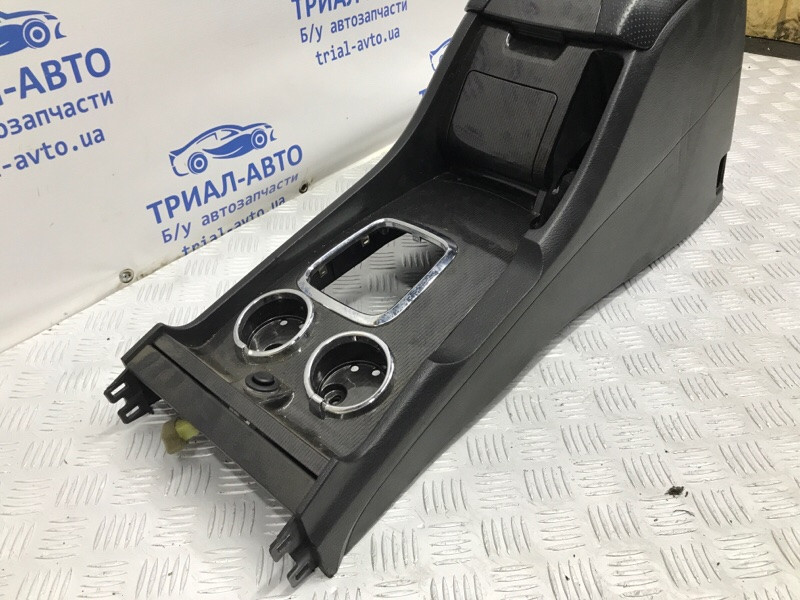 Подлокотник SsangYong Rexton Y250 2.7 D27DT 2006 (б/у) Київ - зображення 3