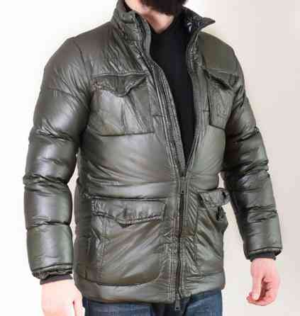 Продам теплий та легкий чоловічий пуховик у відмінному стані Продам чоловічий пуховик Вышгород