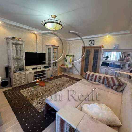 продажа 3-к квартира Киев, Соломенский, 169000 $ Киев