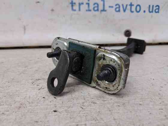 Ограничитель двери передний правый Hyundai IX35 2009-2015 793902Y000 (Арт. 69898) Киев