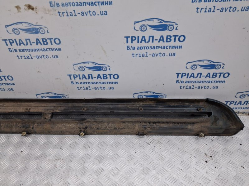 Накладка на подножку Mitsubishi Pajero Sport K9 2.5 DIESEL 4D56 1996 прав. (б/у) Київ - зображення 6