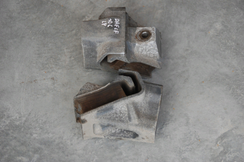 1929558 Подушка мотора передняя DAF XF 106 Euro 6 Львов - изображение 2