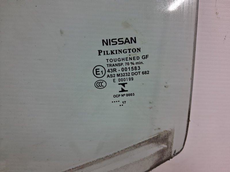 Стекло двери заднее левое Nissan Qashqai J11 1.2 БЕНЗИН HRA2DDT 2013 (б/у) Киев - изображение 3