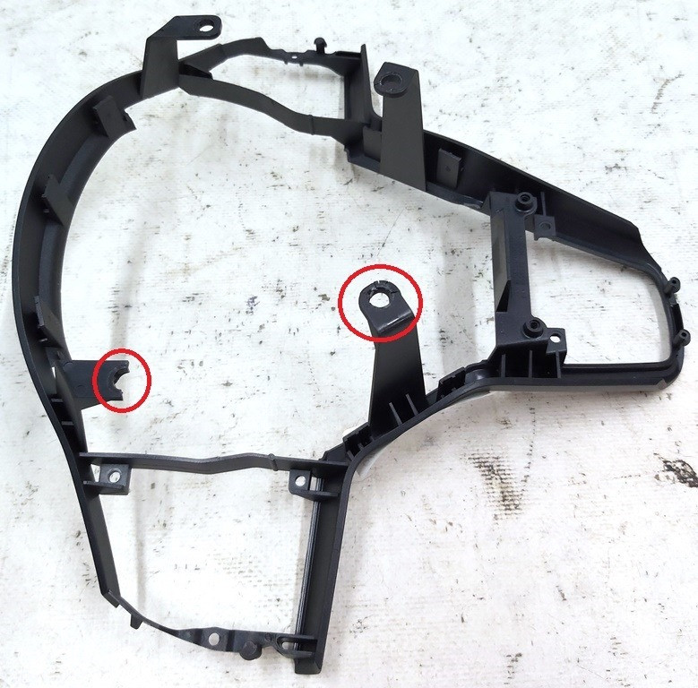 Корпус декоративный подушки безопасности водителя на рулевом колесе с повреждением Tesla model 10969 Киев - изображение 3