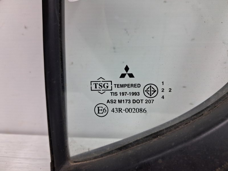 Стекло двери задней левой (форточка) Mitsubishi L200 2006-2015 5740A205 (Арт. 61129) Київ - зображення 3
