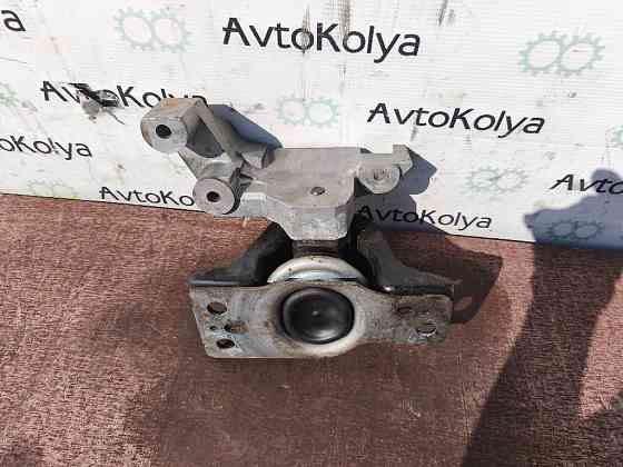 Подушка двигателя (опора) правая Nissan Note E11 1.6 i 2005-2012 (11210AX60A) Ковель