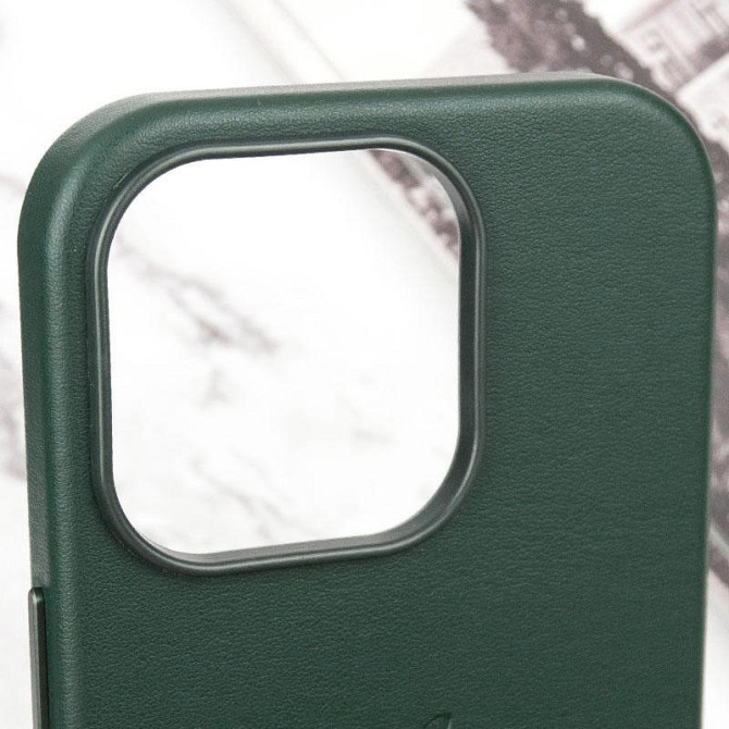 Кожаный чехол Leather Case (AAA) with MagSafe and Animation для Apple iPhone 15 Pro (6.1") Херсон - изображение 4